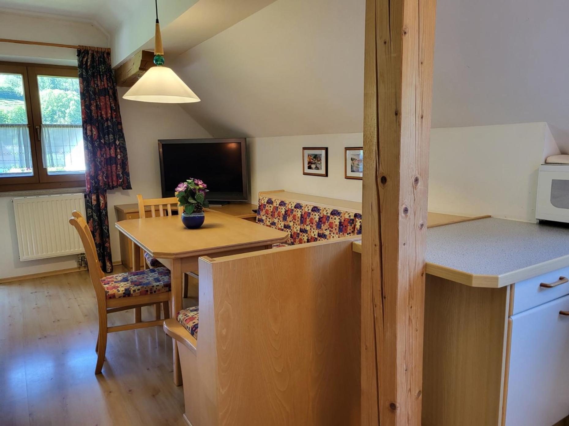 Appartements Hoeller Санкт Лоренцен об Мурау Екстериор снимка